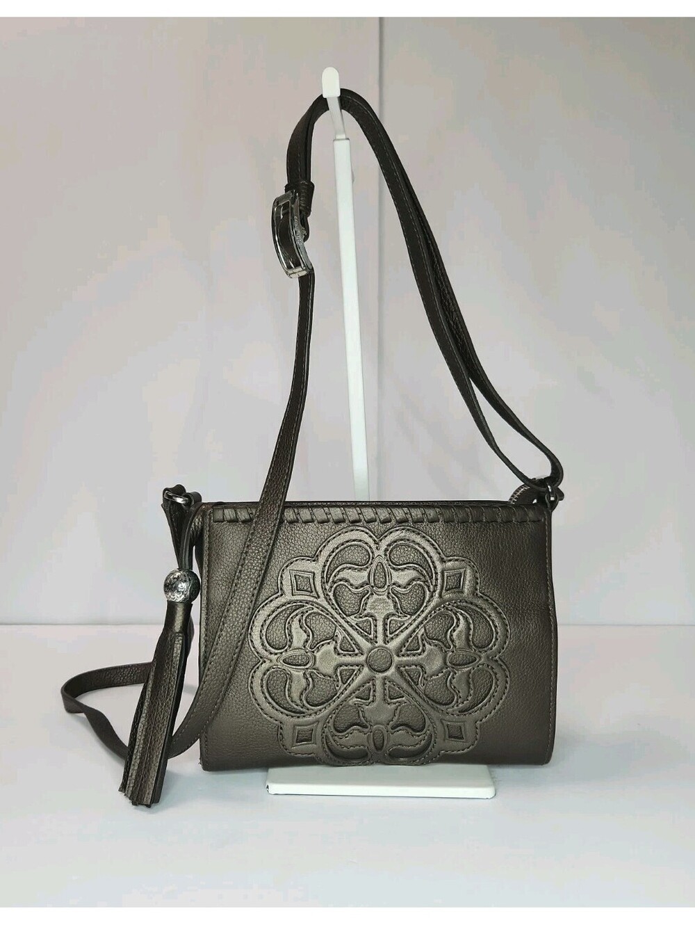 Brighton Ferrara City Bag Organizer Crossbody Cathedral Medallion Pewter Purse